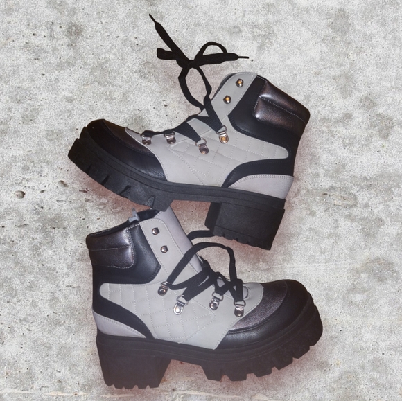Sugar Shoes - Sugar Chunky Combat Booties Black & Grey Size 8.5